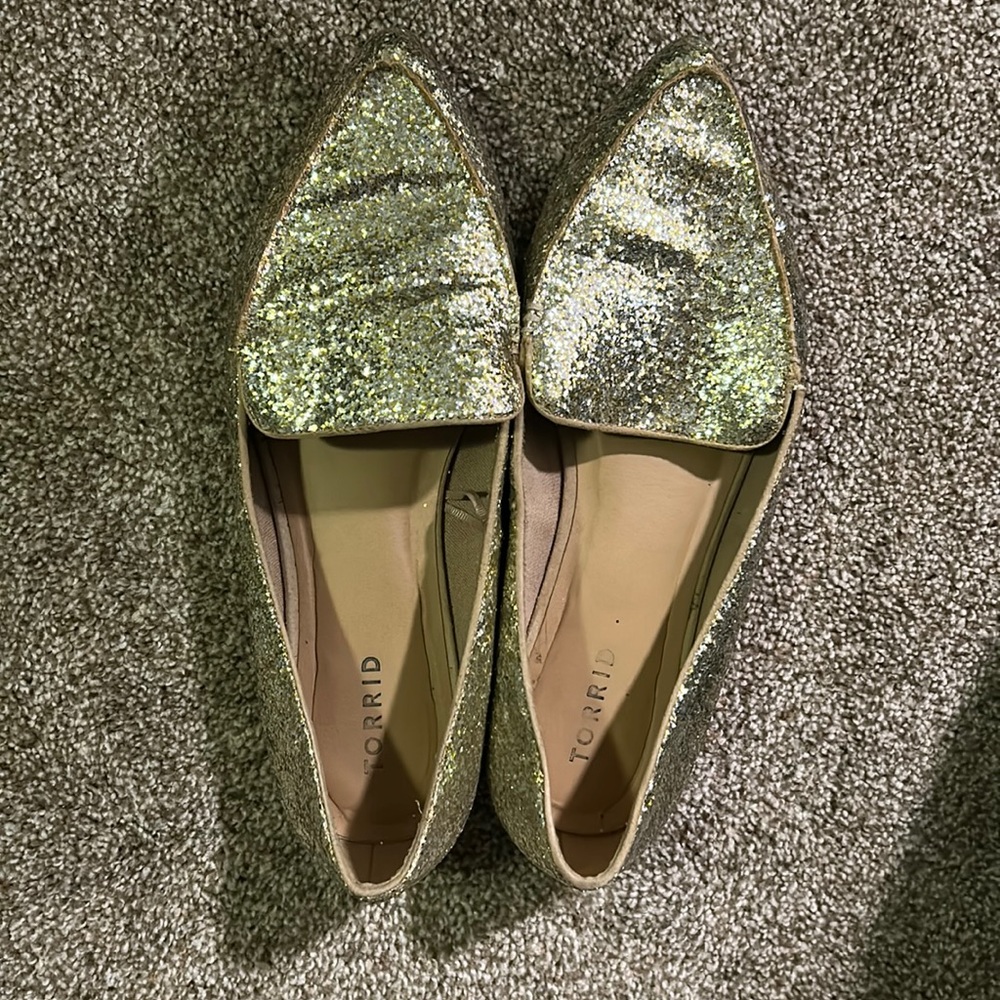 Women’s wide width glitter loafers